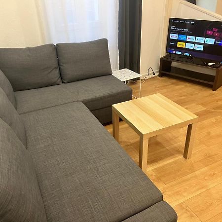 Studio Neuf Climatise Avec Terrasse #4 Tulon Zewnętrze zdjęcie